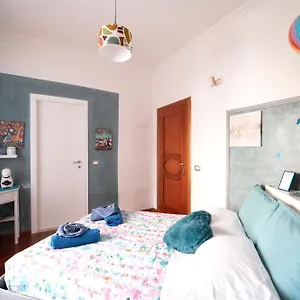 Interno 6 Alloggio in famiglia